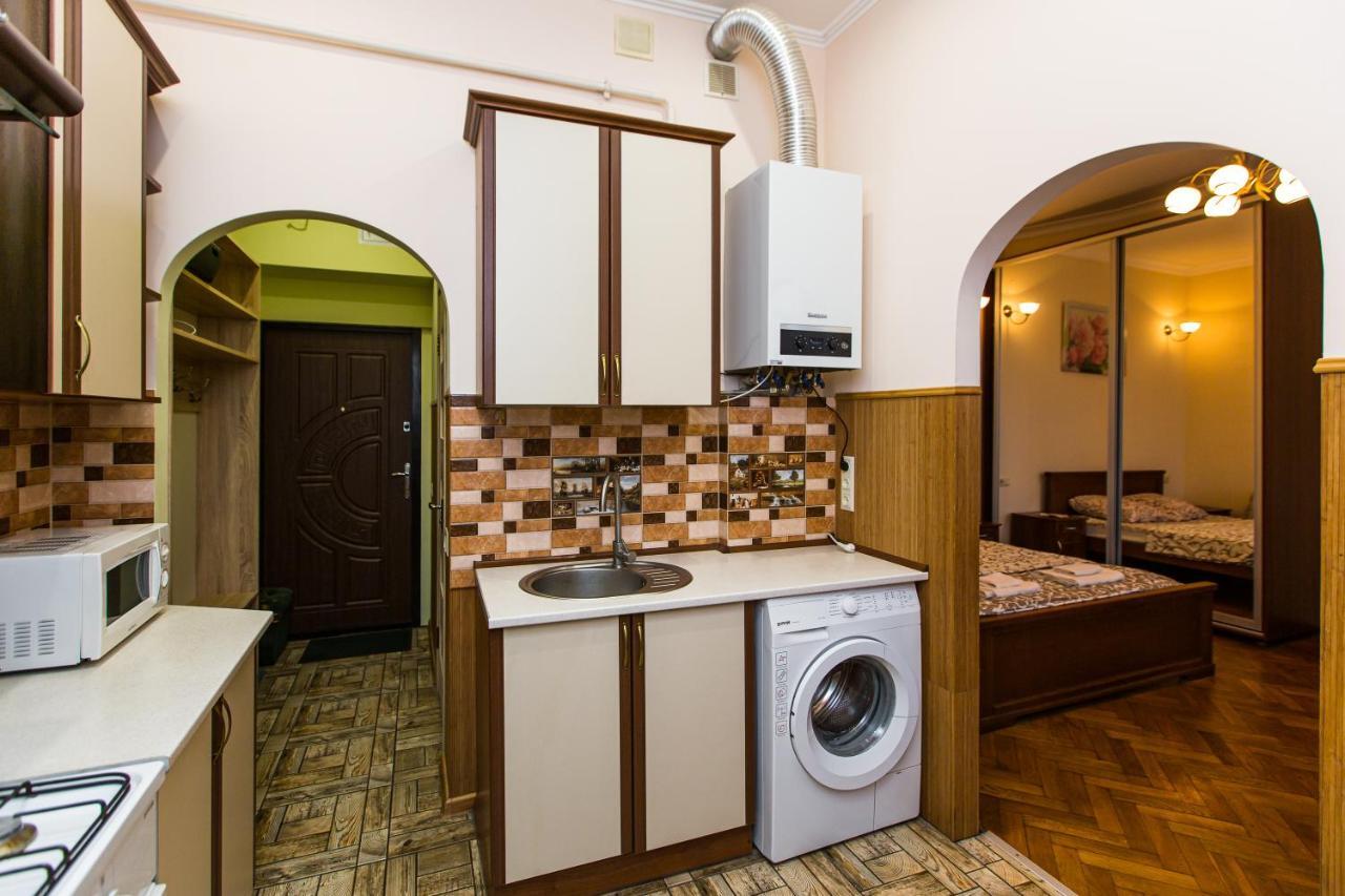 Daire в центрі вулиця балабана 29 біля краківського ринку Lviv